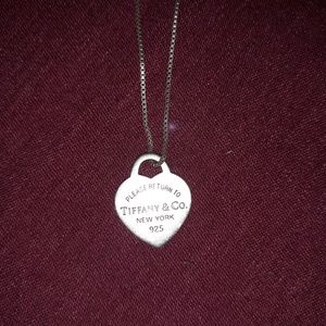 Tiffany&co. "Please return to" heart necklace 925